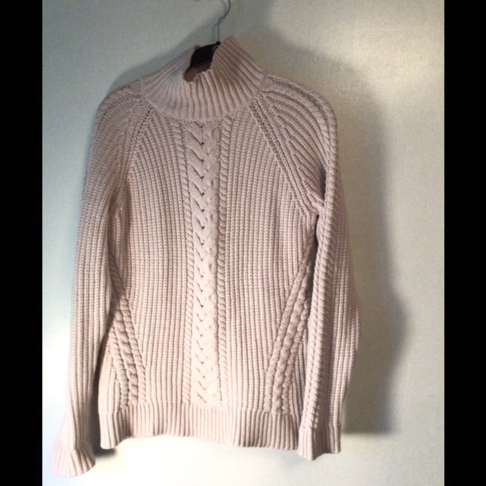 Lululemon acable knit sweater Sz 4